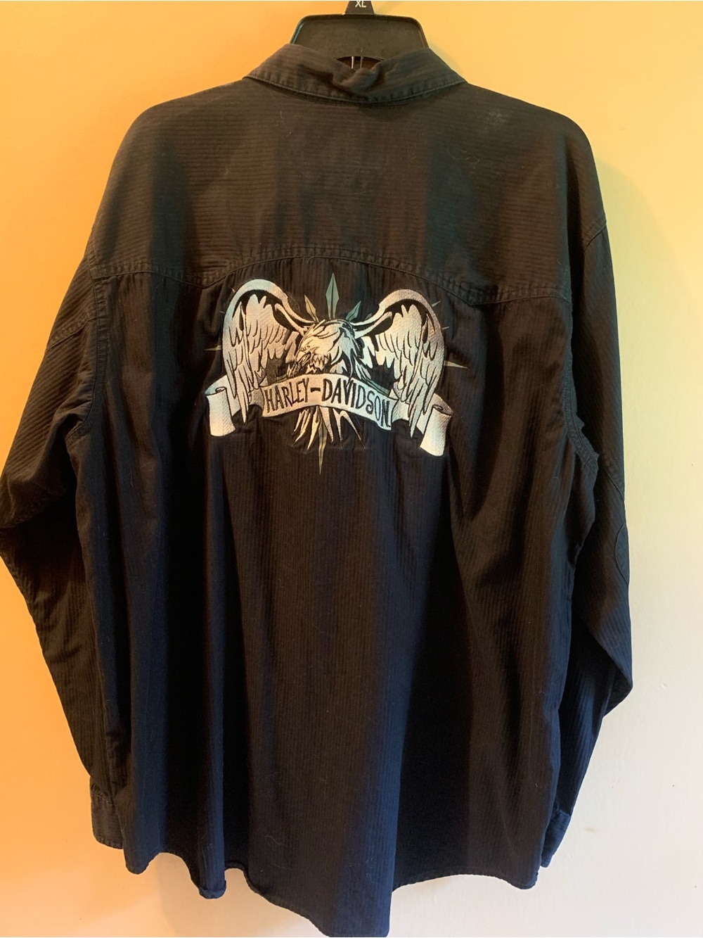 Harley Davidson Black Long Sleeve Button Down Collar Pinstripe White Eagle Back